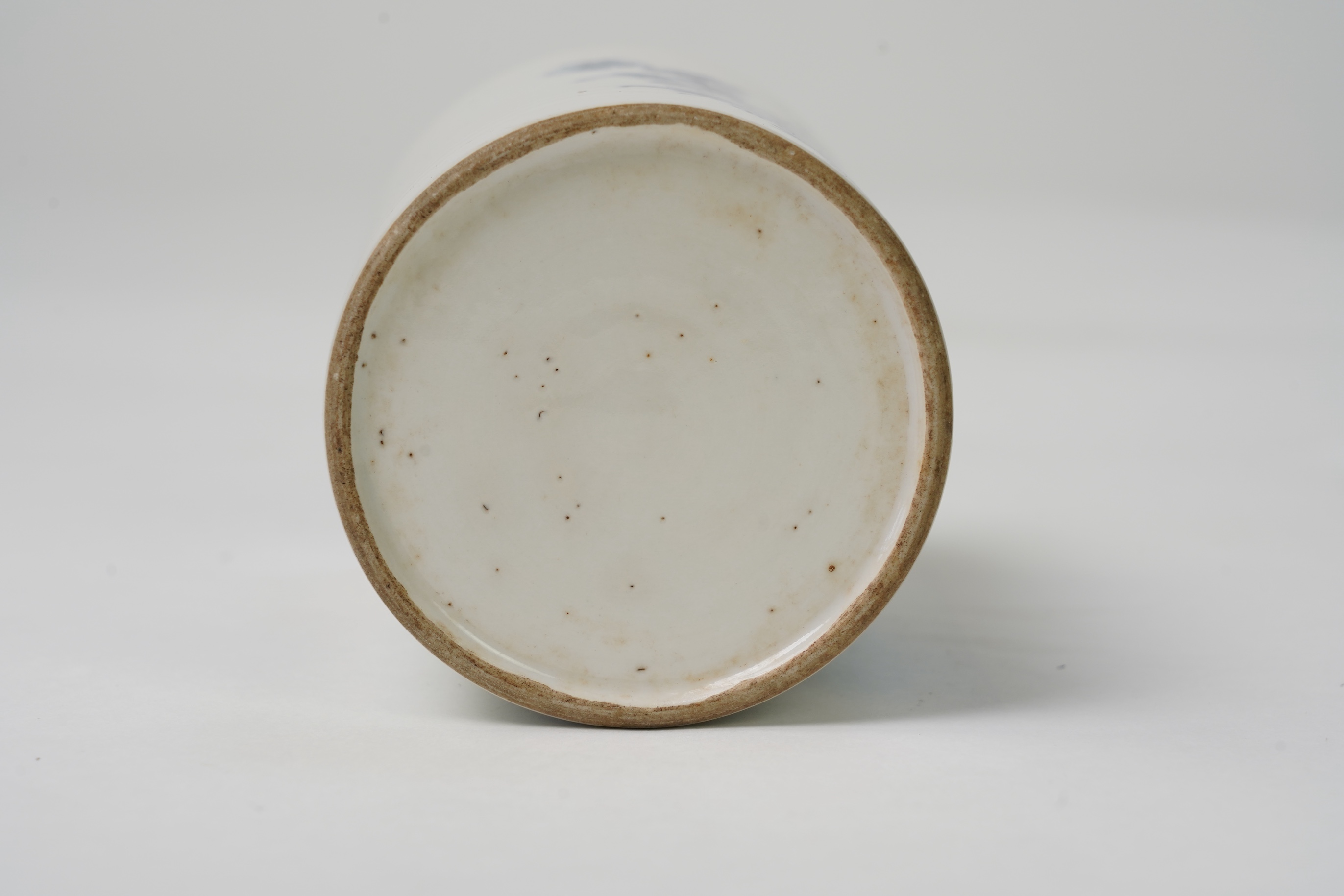 An unusual shape Chinese blue and white vase, 18th/19th century